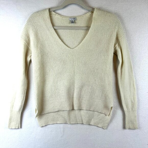 Halogen Womens V-Neck 100% Cashmere Sweater XS Cream Textured Knit Long Sleeve - Picture 1 of 13